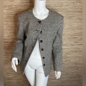 Vintage black and white houndstooth jacket